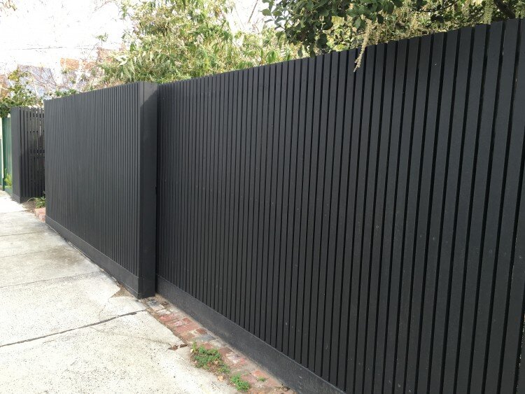Holcroft Painting Cairns Fence